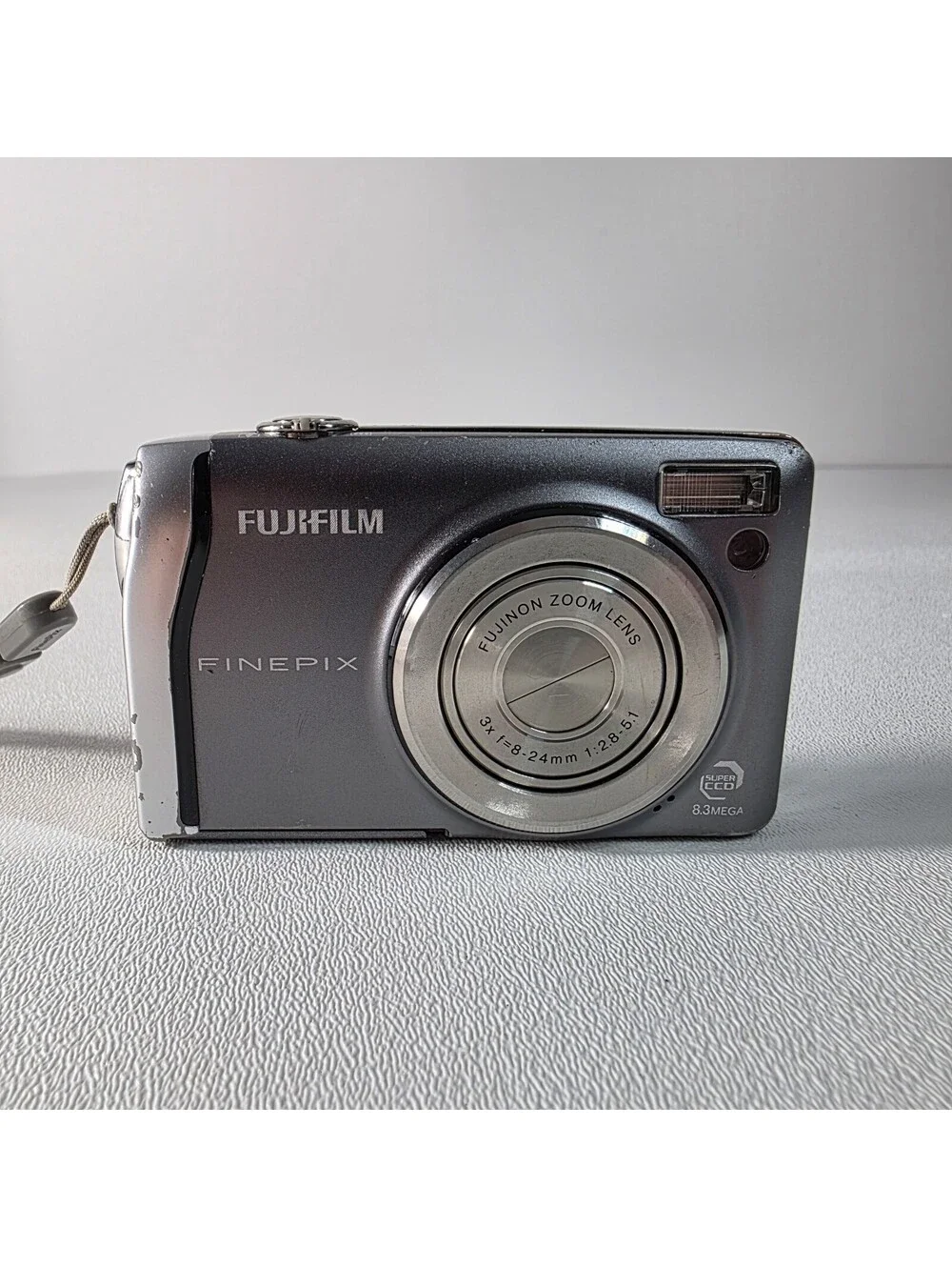 Fujifilm FinePix F Series 8.3MP Digital Camera | Model F45FD | NO BATTERY